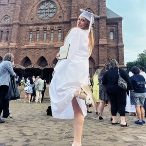 Meet your Posher, Brenna